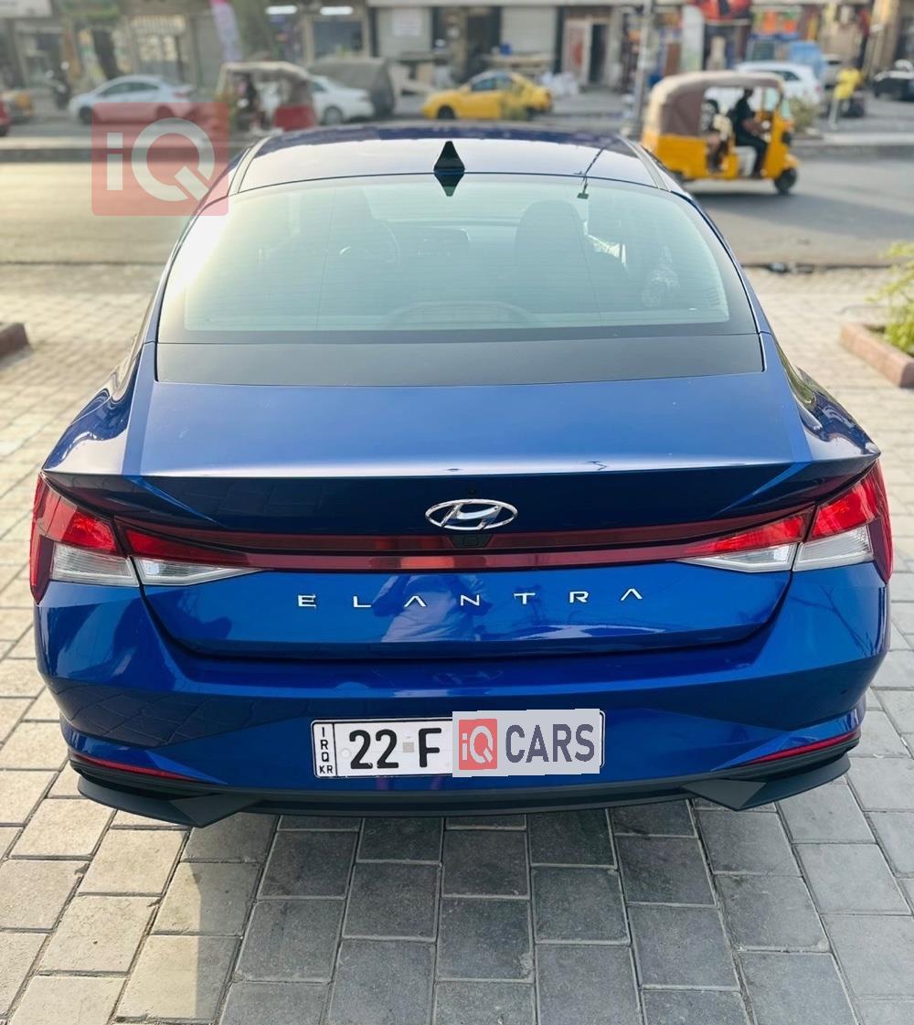 هیوندای ئەلەنترا